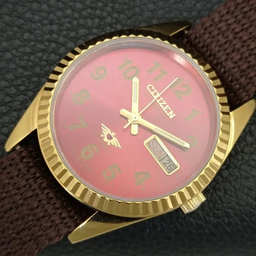 Vintage 1978 Citizen Automatic Mens Gold Watch W/daydate & Red accents